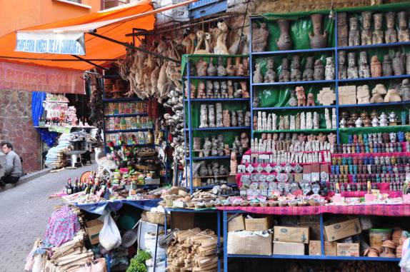 Loja de produtos mágicos na Calle de Las Brujas, em La Paz, capital da Bolívia